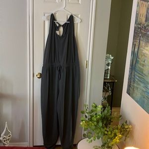 Adorable dark gray summer romper with drawstring. Size 3X made by Maurice’s!